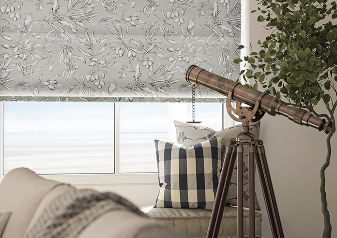 Aviary Velvet, Whisper - Roman Blind - Image 5